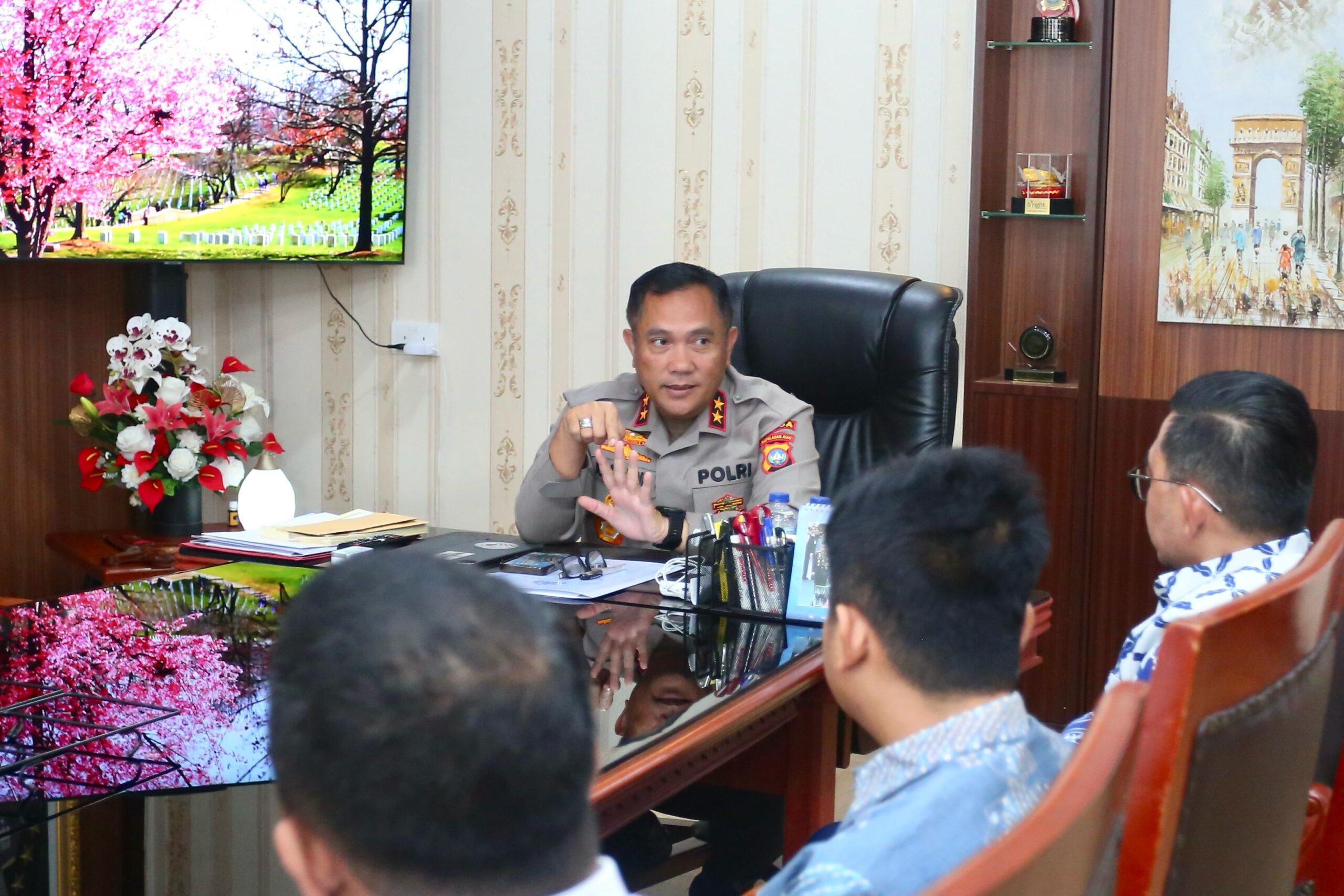 Kapolda Kepri Terima Silaturahmi Kepala Bea Cukai Batam