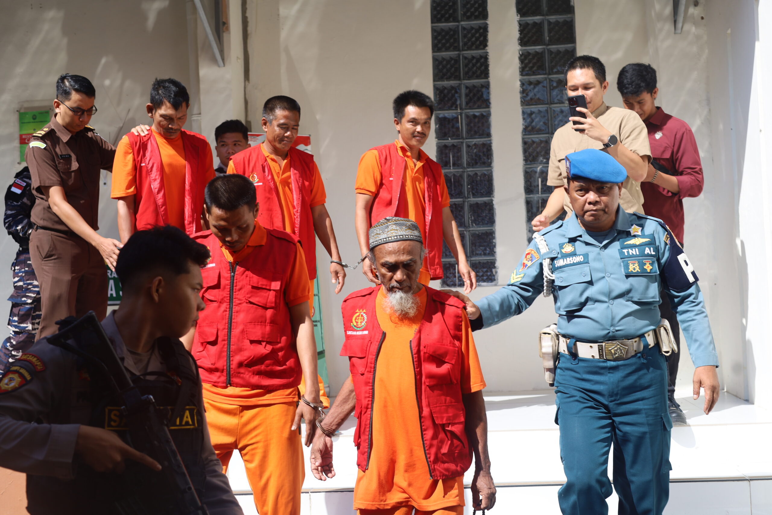 Lima WNA Asal Myanmar Dituntut Hukuman Mati Selundupan 704,8 Kg Sabu